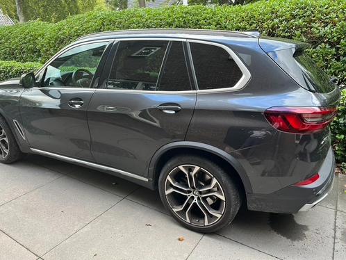 BMW X5 2022 High Executive sDr40i Grijs, Auto's, BMW, Particulier, X5, 360° camera, Aangepast voor mindervaliden, ABS, Achteruitrijcamera