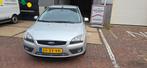 Ford Focus 1.6 74KW 5D 2007 Grijs Grote beurt,apk, Auto's, 1596 cc, Zwart, 4 cilinders, Origineel Nederlands