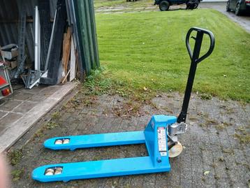 Pompwagen 2500 kg. Zeer weinig gebruikt! beschikbaar voor biedingen