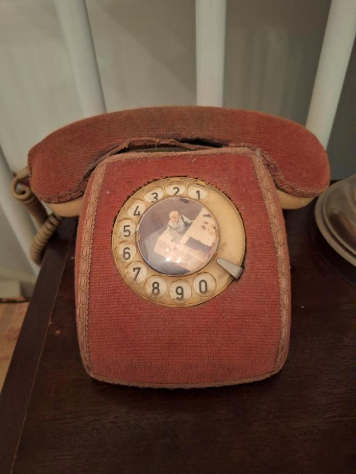 Vintage retro huistelefoon Ericsson PTT T65 telefoon, Telecommunicatie, Vaste telefoons | Niet Draadloos, Gebruikt, Met draaischijf