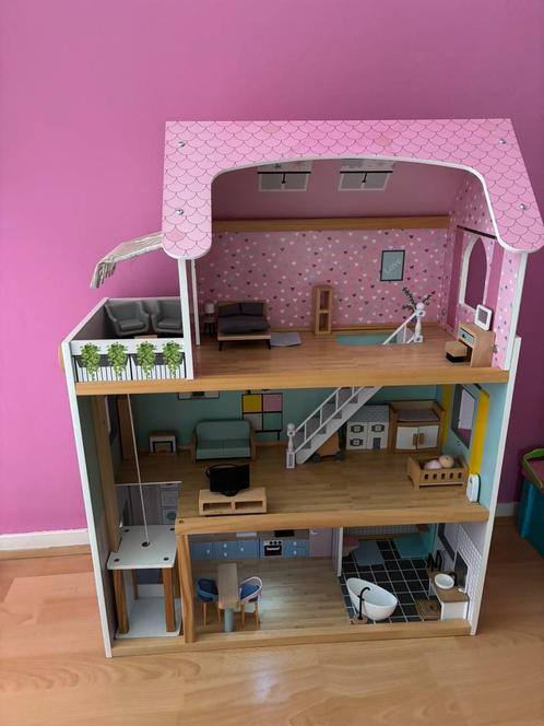 Heel mooi net poppenhuis! Als nieuw!, Kinderen en Baby's, Speelgoed | Poppenhuizen, Zo goed als nieuw, Poppenhuis, Ophalen
