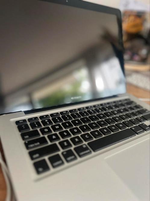 MacBook Pro | 13-inch (late 2011) | 4 GB | 2,4 GHz, Computers en Software, Apple Macbooks, Zo goed als nieuw, MacBook Pro, 13 inch