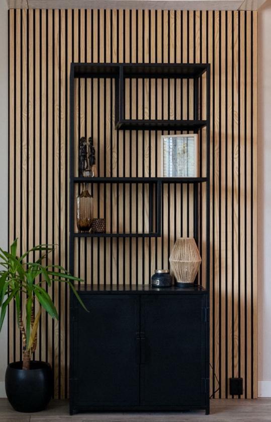 Zwarte Vakkenkast met deuren - Stijlvol en Praktisch!, Huis en Inrichting, Kasten | Boekenkasten, Gebruikt, 50 tot 100 cm, 200 cm of meer