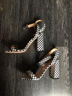 NIEUW zwarte witte sandalen/hakken maat 40, Kleding | Dames, Schoenen, Verzenden, Zwart, Nieuw, Sandalen of Muiltjes