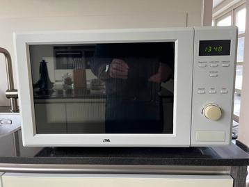 Etna ECM153WIT Combi-Magnetron/Oven beschikbaar voor biedingen