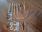 Grote set manchetknopen en stropdasclips en spelden, Sieraden, Tassen en Uiterlijk, Manchetknopen, Ophalen of Verzenden, Overige materialen