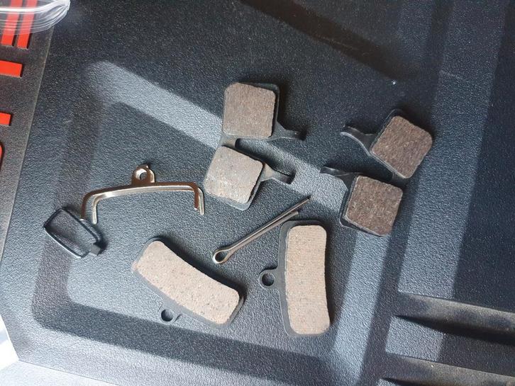 Magura mt5/mt7 remblokken en shimano 4 zuiger remblokken, Fietsen en Brommers, Fietsonderdelen, Nieuw, Mountainbike, Overige typen