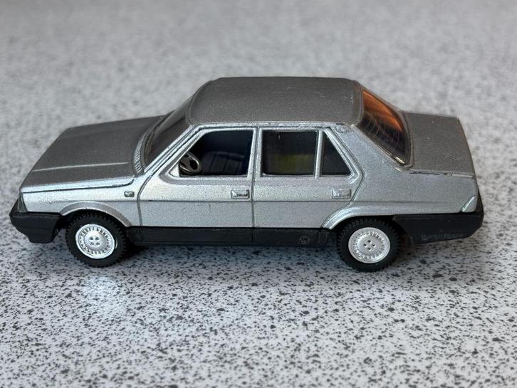 Fiat Regatta van Polistil 1:43, Hobby en Vrije tijd, Modelauto's | 1:43, Zo goed als nieuw, Auto, Overige merken, Ophalen of Verzenden