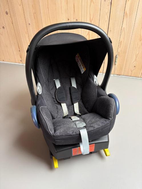 Maxi-Cosi Easyfix base (ISOFIX) + Cabriofix autostoeltje, Kinderen en Baby's, Autostoeltjes, Zo goed als nieuw, Maxi-Cosi, 0 t/m 13 kg