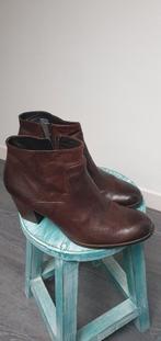 Elegante bruine leren hakken van Paul Green – maat 41, Ophalen of Verzenden, Zo goed als nieuw, Bruin