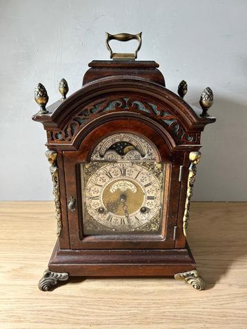 John Smith London Pendule | Engelse Tafelklok beschikbaar voor biedingen
