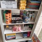 Boeken speelgoed shampoo tandpasta zeep gratis in buurtkast, Nieuw, Nederland, Ophalen