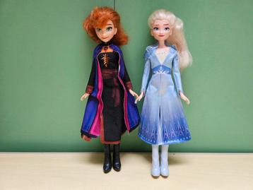 Frozen 2 // Anna en Elsa poppen beschikbaar voor biedingen