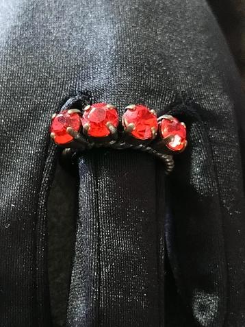 Vintage KONPLOTT dames open ring Gefacetteerde kristallen beschikbaar voor biedingen