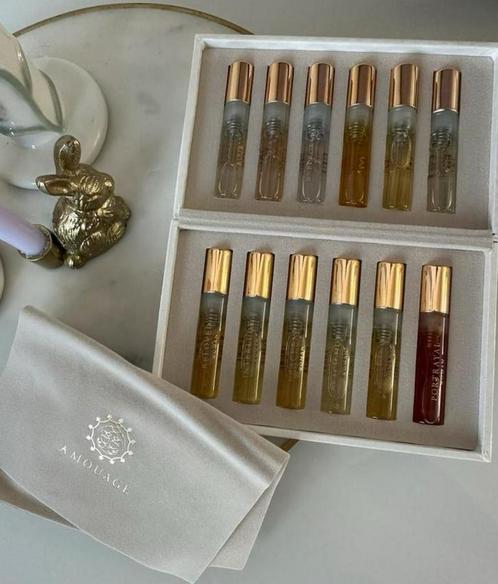 Nieuw Amouage sample set voor vrouwen 12x2ml, Sieraden, Tassen en Uiterlijk, Uiterlijk | Parfum, Ophalen of Verzenden