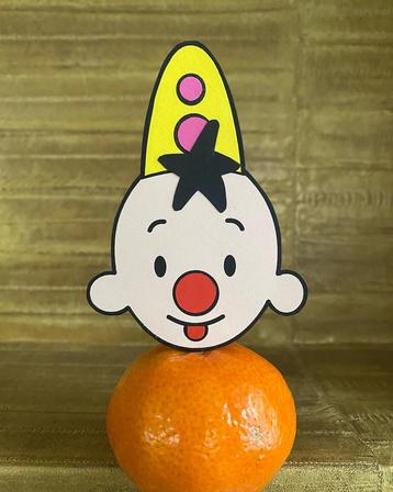 Bumba voor traktatie, versiering of (naam)slingers beschikbaar voor biedingen