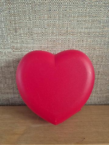 Tupperware clipdoos hart Rood NIEUW beschikbaar voor biedingen