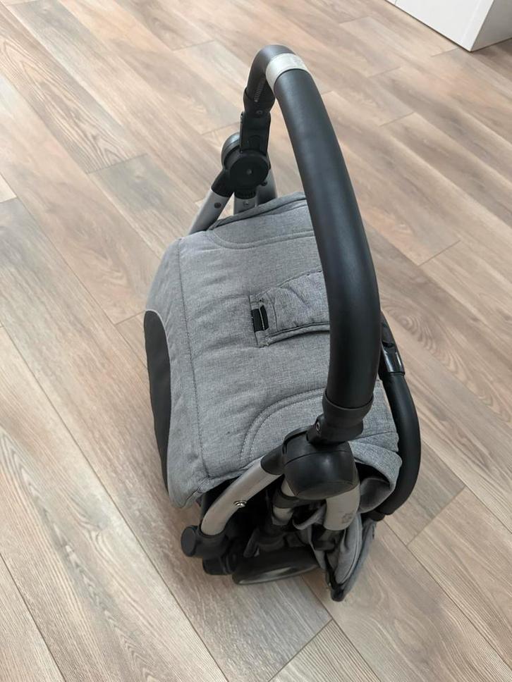 Chicco Goody Plus Buggy - Compact & Lichtgewicht, Kinderen en Baby's, Buggy's, Zo goed als nieuw, Overige merken, Verstelbare rugleuning