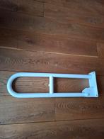 Toiletbeugel opklapbaar. Wit, metaal. 70x19cm. Netjes., Diversen, Ophalen of Verzenden