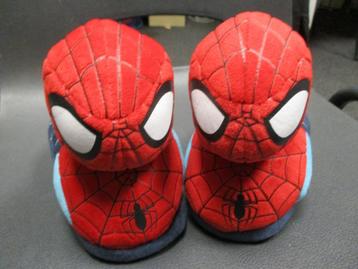 SPIDERMAN SLOFFEN NIEUW maat 25/26  beschikbaar voor biedingen