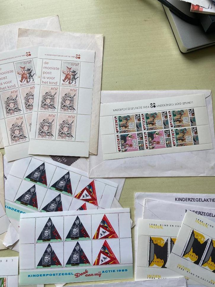 Kinderpostzegels 1981 - 1990, Postzegels en Munten, Postzegels | Nederland, Postfris, Na 1940, Ophalen of Verzenden