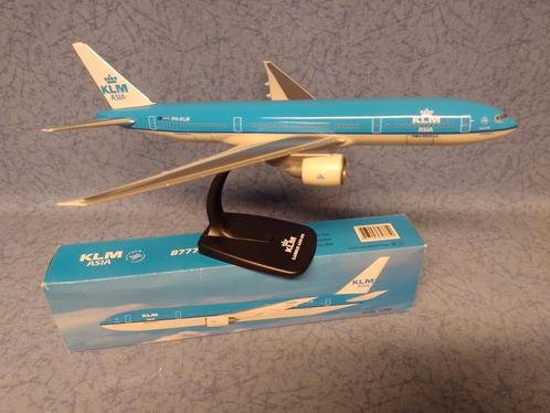 Boeing 777-200 KLM ASIA (nieuw), Hobby en Vrije tijd, Modelbouw | Vliegtuigen en Helikopters, Nieuw, 1:72 tot 1:144, Overige merken