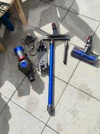 DYSON V8 MET NIEUWE ZWARE 6.8 AH ACCU, Ophalen, Zo goed als nieuw
