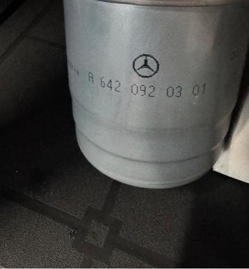 Brandstoffilter Mercedes A6420920301 Mahle KL490 beschikbaar voor biedingen