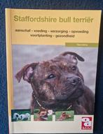 Staffordshire Bull Terriër Boek, Ophalen of Verzenden, Gelezen, Diverse deskundigen