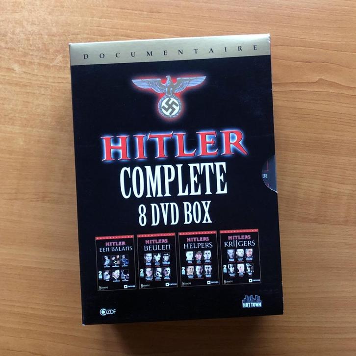 Hitler Complete / Balans, Beulen, Helpers, Krijgers (8-DVD), Cd's en Dvd's, Dvd's | Documentaire en Educatief, Zo goed als nieuw