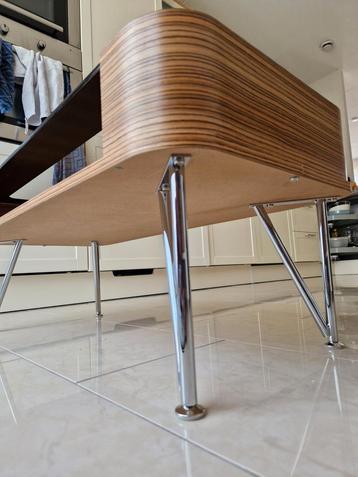 Bijzet tafel coffe table design  jaren 60 beschikbaar voor biedingen
