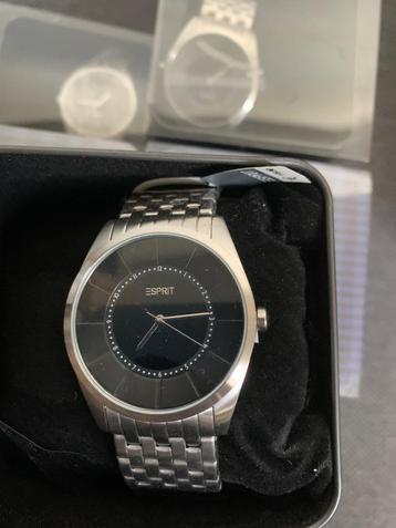 Sieraden ( horloges 8 x Esprit en 1 x Oozoo ) beschikbaar voor biedingen