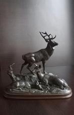 Antiek bronzen beeld Famille de Cerf" by Antoine Barye, Antiek en Kunst, Brons, Ophalen