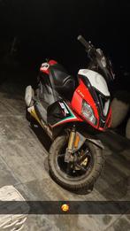 Aprilia sr50 max biaggi uitvoering  Limeted edition, Motoren, Tuning en Styling, Ophalen of Verzenden