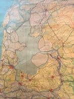 Wandkaart, schoolkaart, Nederland, 6e druk, Wolters, Antiek en Kunst, Antiek | Schoolplaten, Ophalen, Aardrijkskunde