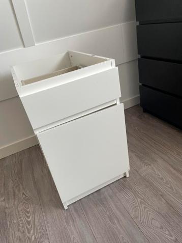 Ikea Malm bureau blok 1 lade en 1 deur - afbeelding 1