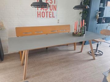 HAY copenhague eettafel 250 x 90 cm  beschikbaar voor biedingen