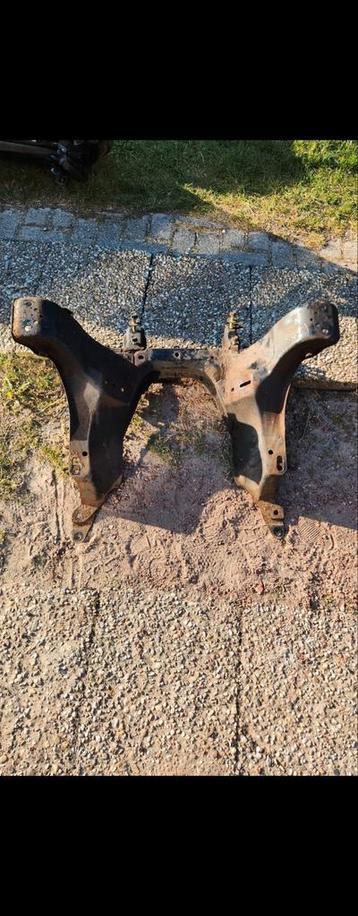 Mx5 NB subframe beschikbaar voor biedingen
