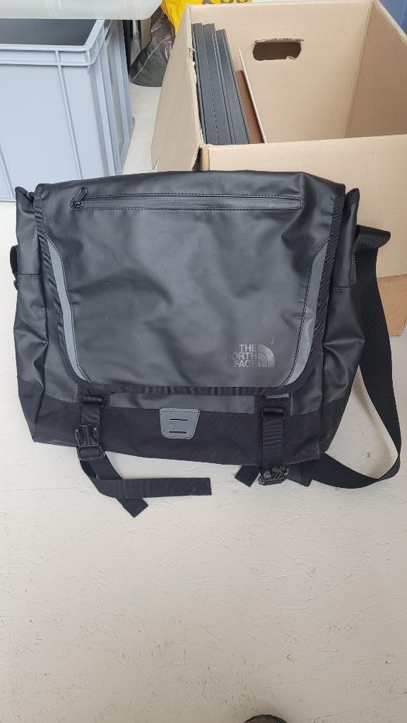 Schoudertas The North Face, Sieraden, Tassen en Uiterlijk, Tassen | Schoudertassen, Zo goed als nieuw, Overige merken, Zwart, Ophalen