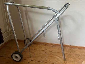 Zadel caddy aluminium  beschikbaar voor biedingen
