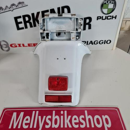 Piaggio typhoon achterspatbord wit met extra lamp, Motoren, Tuning en Styling, Ophalen of Verzenden