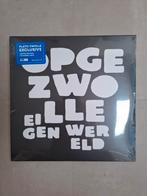 Opgezwolle - Eigen wereld limited goud vinyl (sealed), Ophalen of Verzenden, 2000 tot heden, Nieuw in verpakking, 12 inch