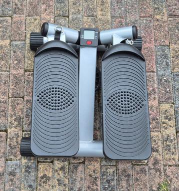 Swing Stepper - Compact Fitnessapparaat voor Thuis beschikbaar voor biedingen