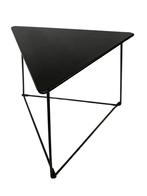 Vintage driehoekige "Oti" bijzettafel Niels Gammelgaard Ikea, Design, Ophalen