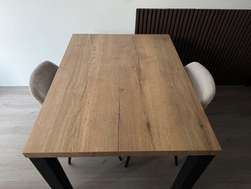 Eettafel melamie hout eiken met zwart metalen poten beschikbaar voor biedingen