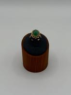 14k gouden ring met lichtgroene jade, Ophalen of Verzenden, Met edelsteen, Dame, Groen