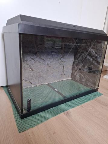 Juwel aquarium 60 liter beschikbaar voor biedingen