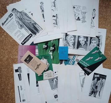 Collectie folders info reclamenbureau Hou Maet Kreymborg e.a beschikbaar voor biedingen