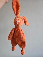 Gehaakte snuggle konijn, Ophalen of Verzenden, Nieuw, Konijn