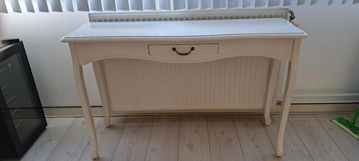 Gratis :Sidetable, Antiek en Kunst, Antiek | Meubels | Tafels, Ophalen